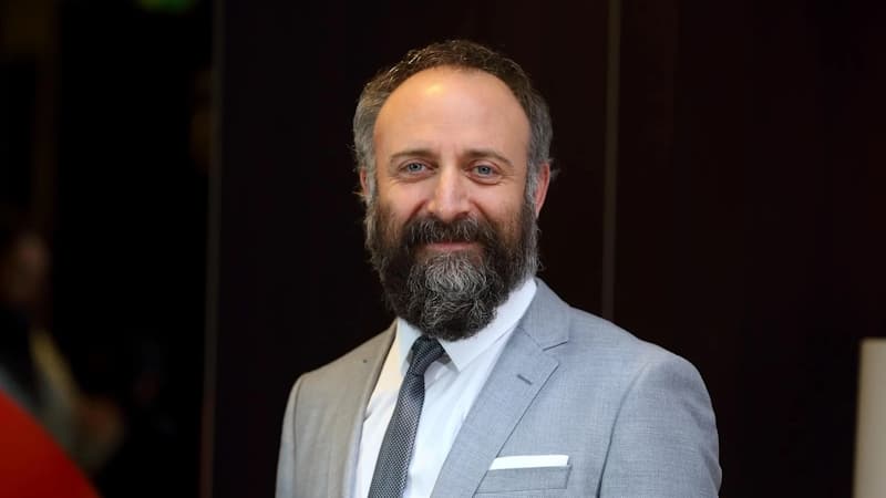 Турецкий актер Халит Эргенч приговорён к двум годам и трём месяцам заключения
