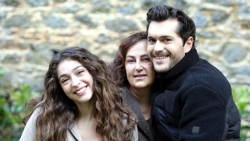 Создание магии: сериал «ЛЙЛ» показал закулисье съёмок