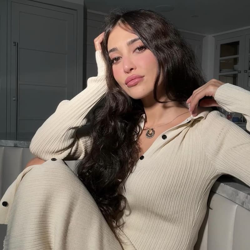 Мелике Ялова
