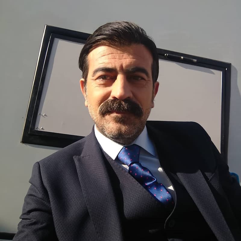 Эркан Бекташ
