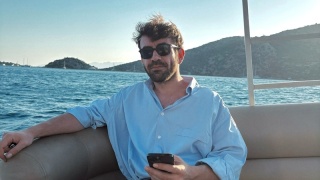 Мехмет Йылмаз удивил поклонников свежими новостями и кадрами